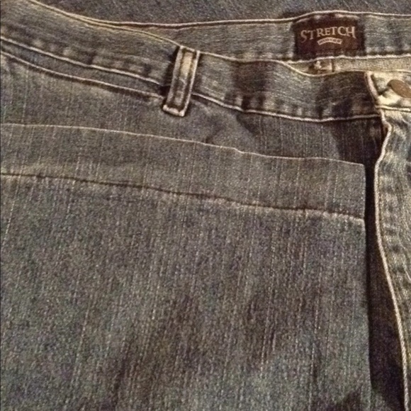 Jeans - Picture 2 of 3